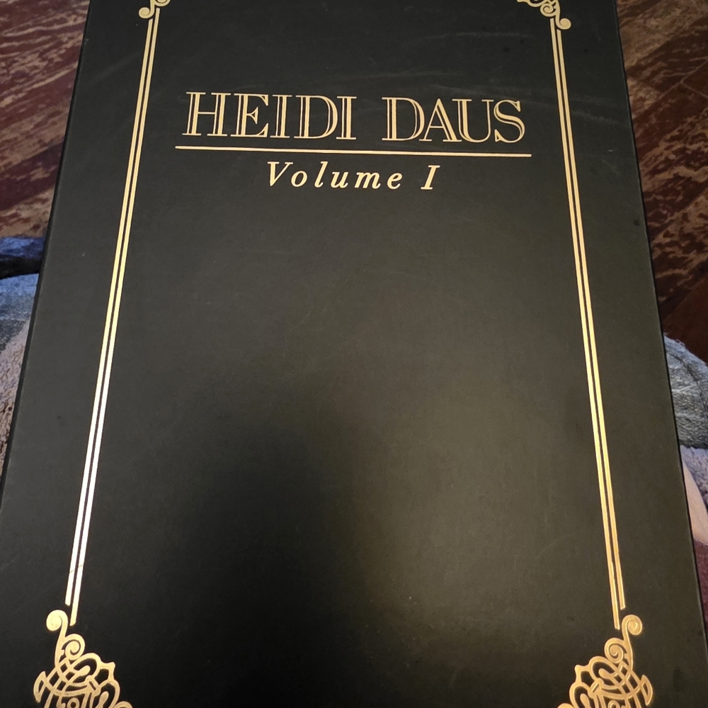 Heidi Daus Elegant Gold Brooch